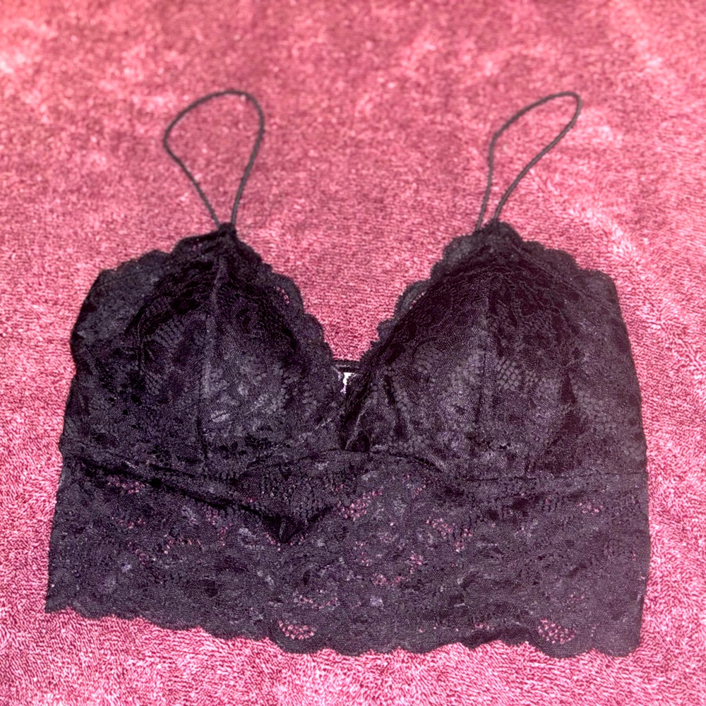 Lace Bralette in Black